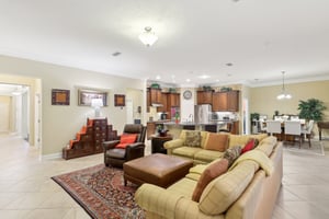 Bridgewood Dr-008.jpg