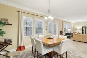 Bridgewood Dr-009.jpg