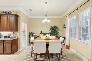 Bridgewood Dr-011.jpg