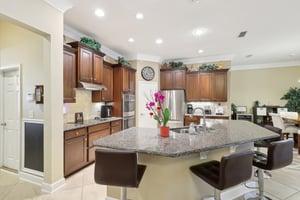 Bridgewood Dr-014.jpg