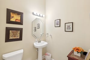 Bridgewood Dr-044.jpg
