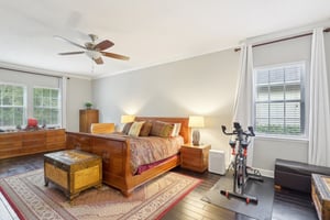 Bridgewood Dr-045.jpg