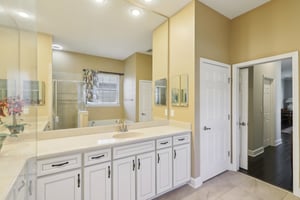 Bridgewood Dr-051.jpg