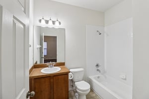 Yellowfin Dr-S0804-022.jpg