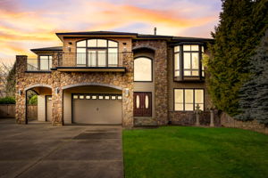 E Heitman Cir - VT-001