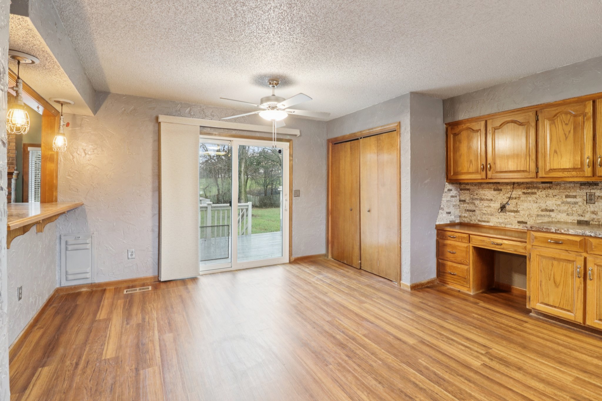 W 119th St-S0703-015.jpg