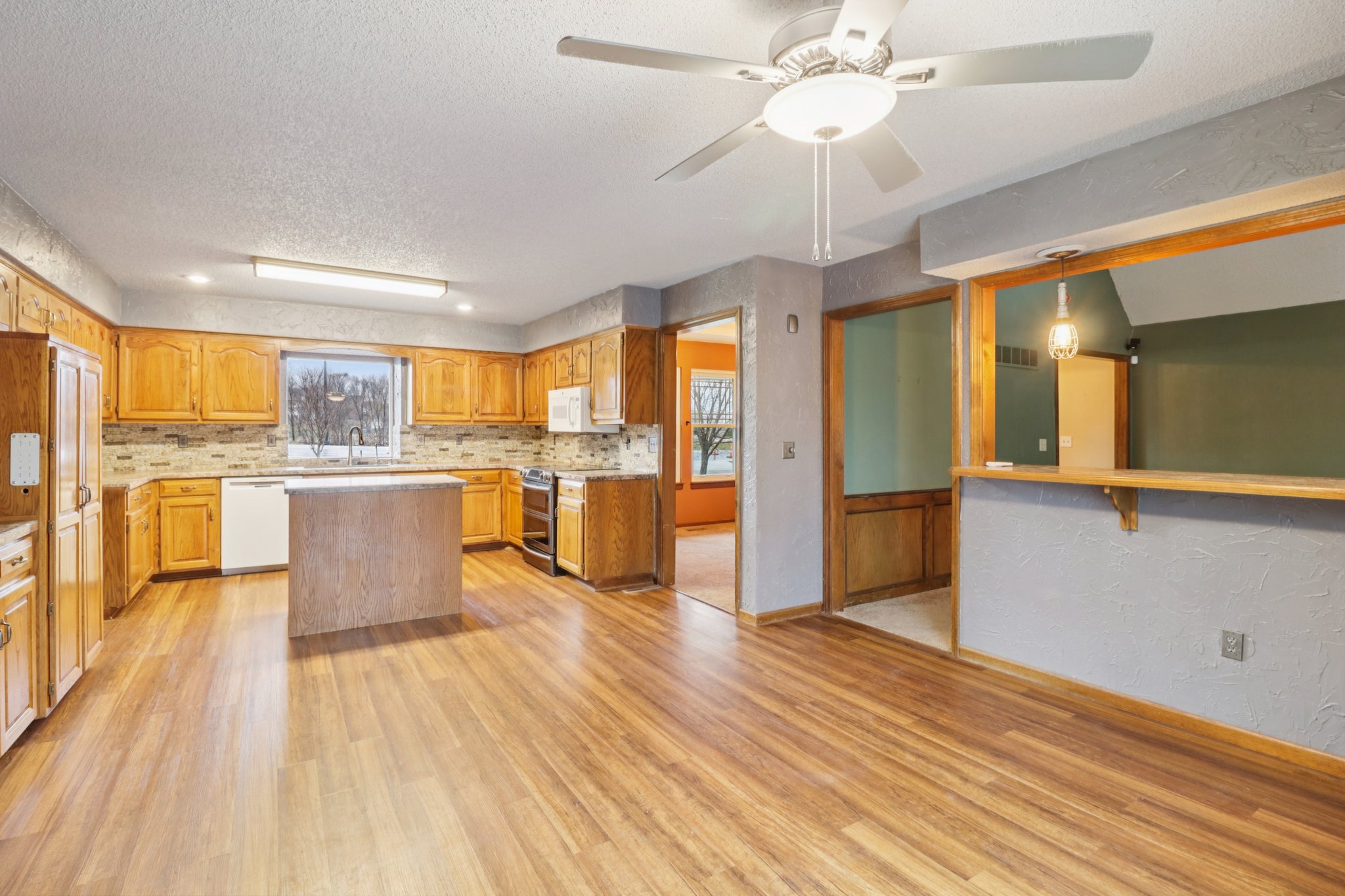 W 119th St-S0703-016.jpg