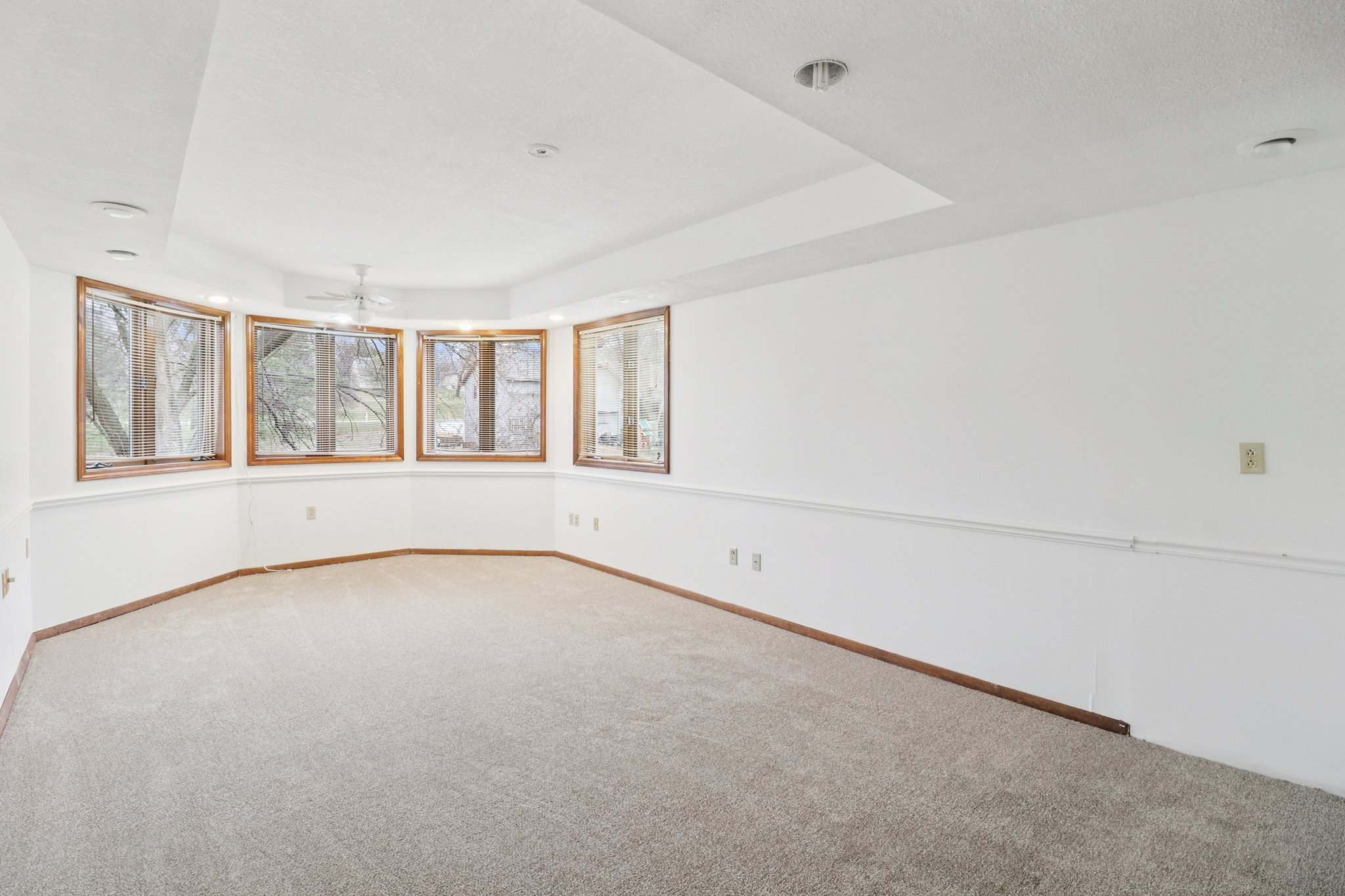 W 119th St-S0703-032.jpg