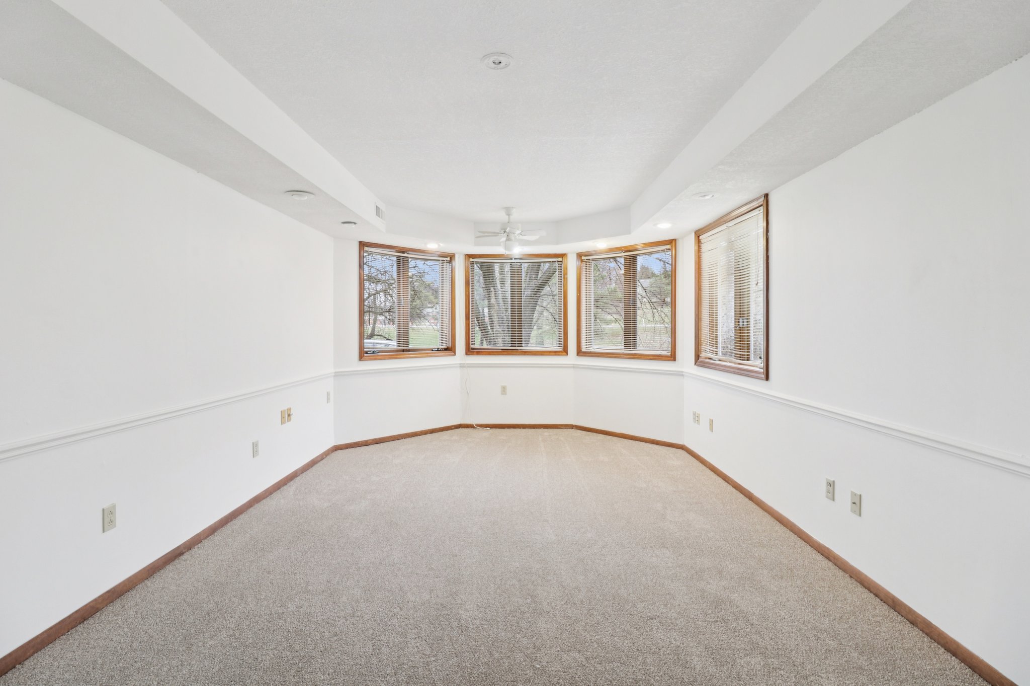 W 119th St-S0703-033.jpg