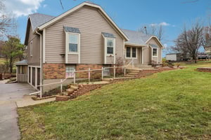 W 119th St-S0703-002.jpg