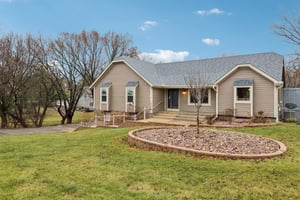 W 119th St-S0703-003.jpg