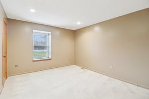 W 119th St-S0703-026.jpg