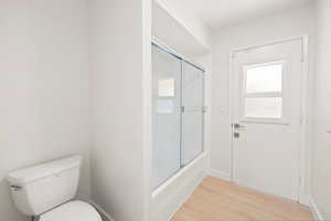  Photo 49