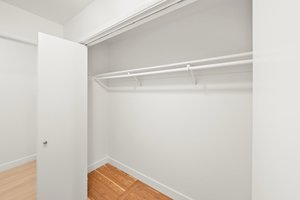  Photo 51