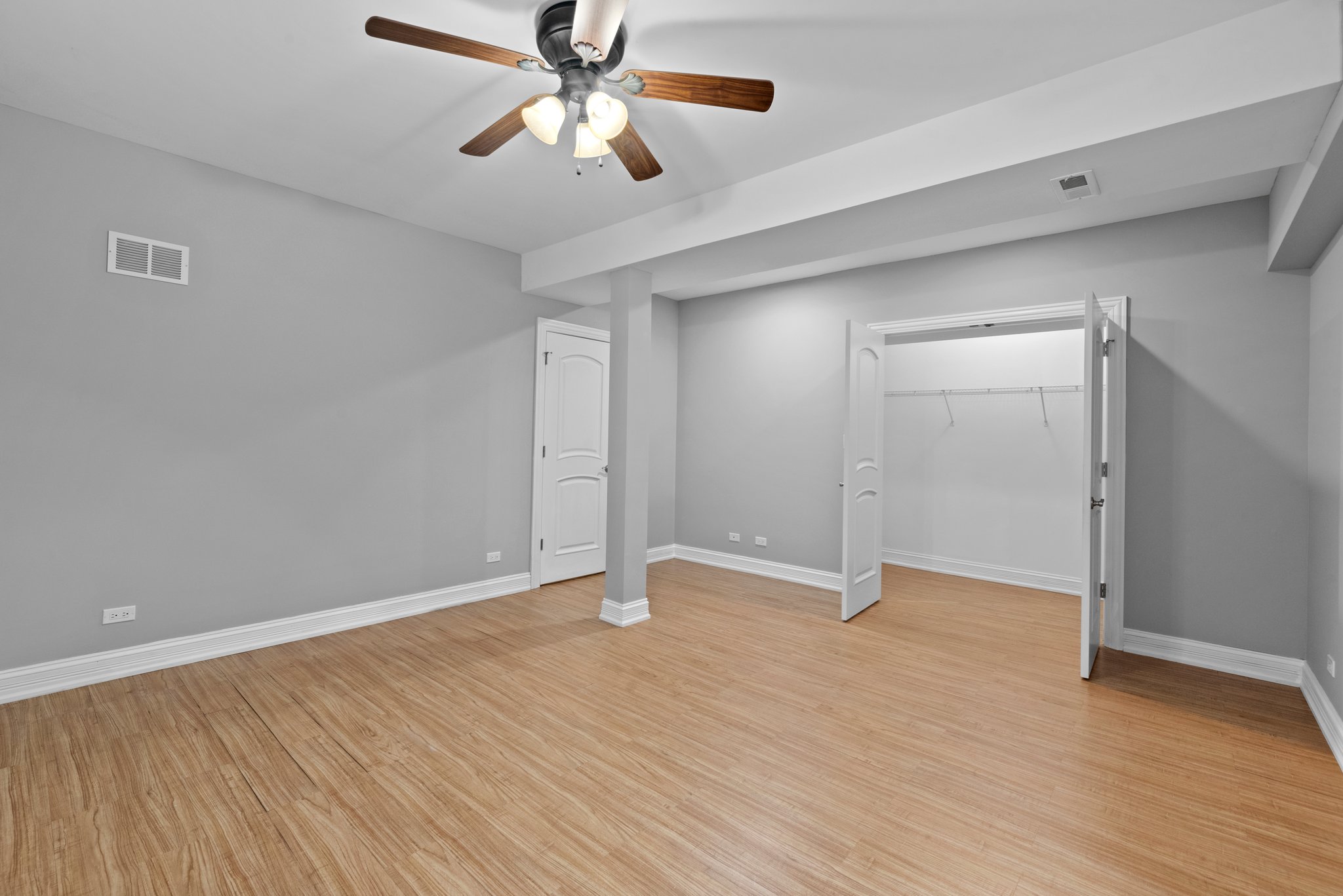 1N121 Ellis Ave, Carol Stream, IL 60188, US Photo 23