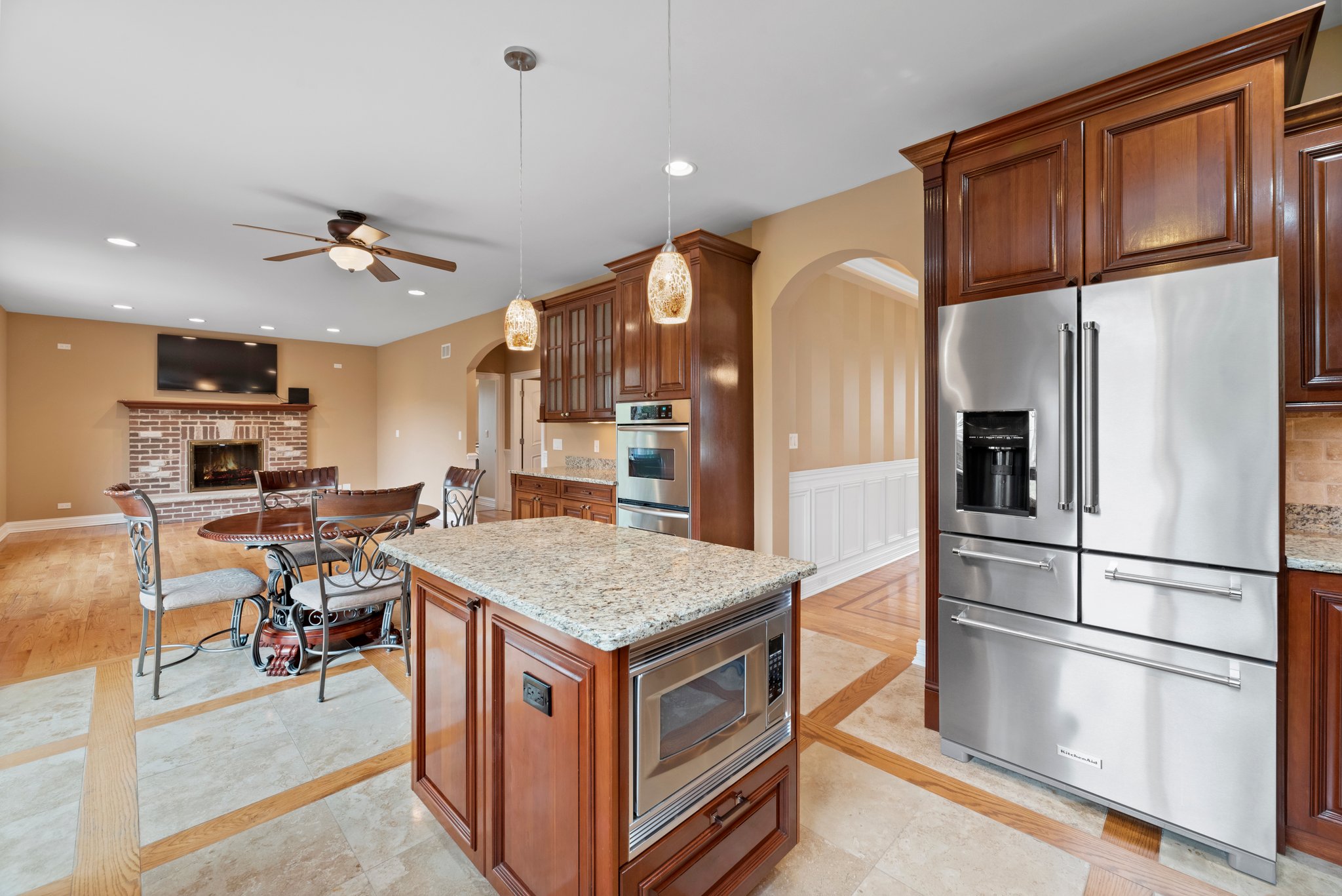 1N121 Ellis Ave, Carol Stream, IL 60188, US Photo 7