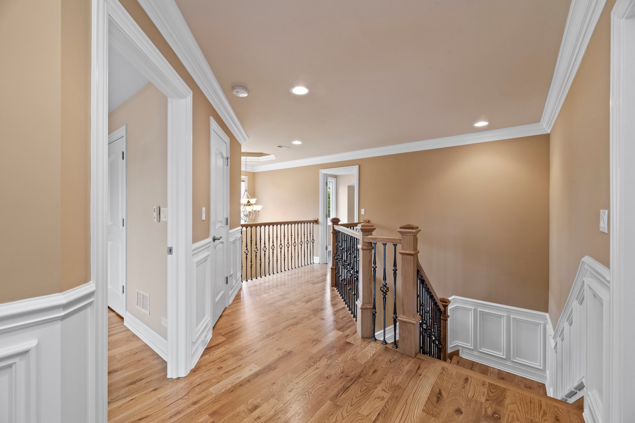 1N121 Ellis Ave, Carol Stream, IL 60188, US Photo 13