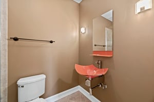 1N121 Ellis Ave, Carol Stream, IL 60188, US Photo 9