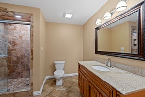 1N121 Ellis Ave, Carol Stream, IL 60188, US Photo 23