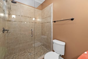 1N121 Ellis Ave, Carol Stream, IL 60188, US Photo 10