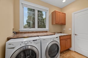 1N121 Ellis Ave, Carol Stream, IL 60188, US Photo 11