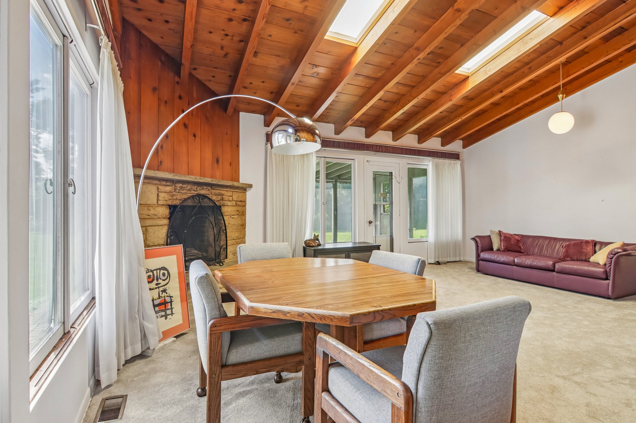 1N570 Forest Ave-S2606-013.jpg