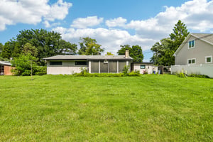1N570 Forest Ave-S2606-033.jpg