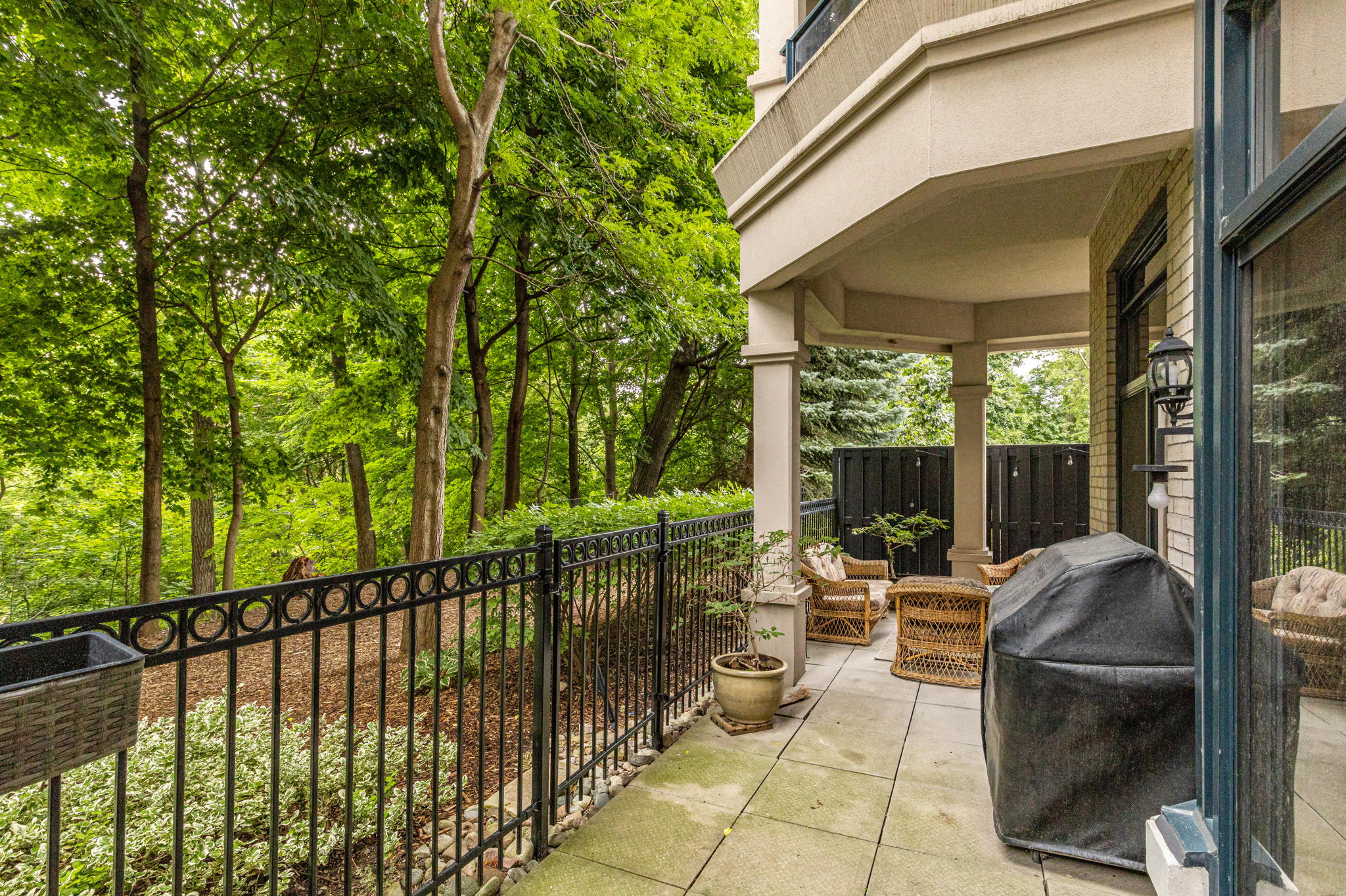Toronto property showcase — delivered property photograph 41