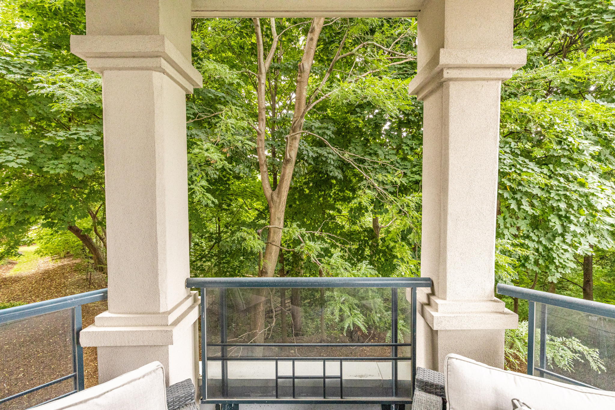 Toronto property showcase — delivered property photograph 35