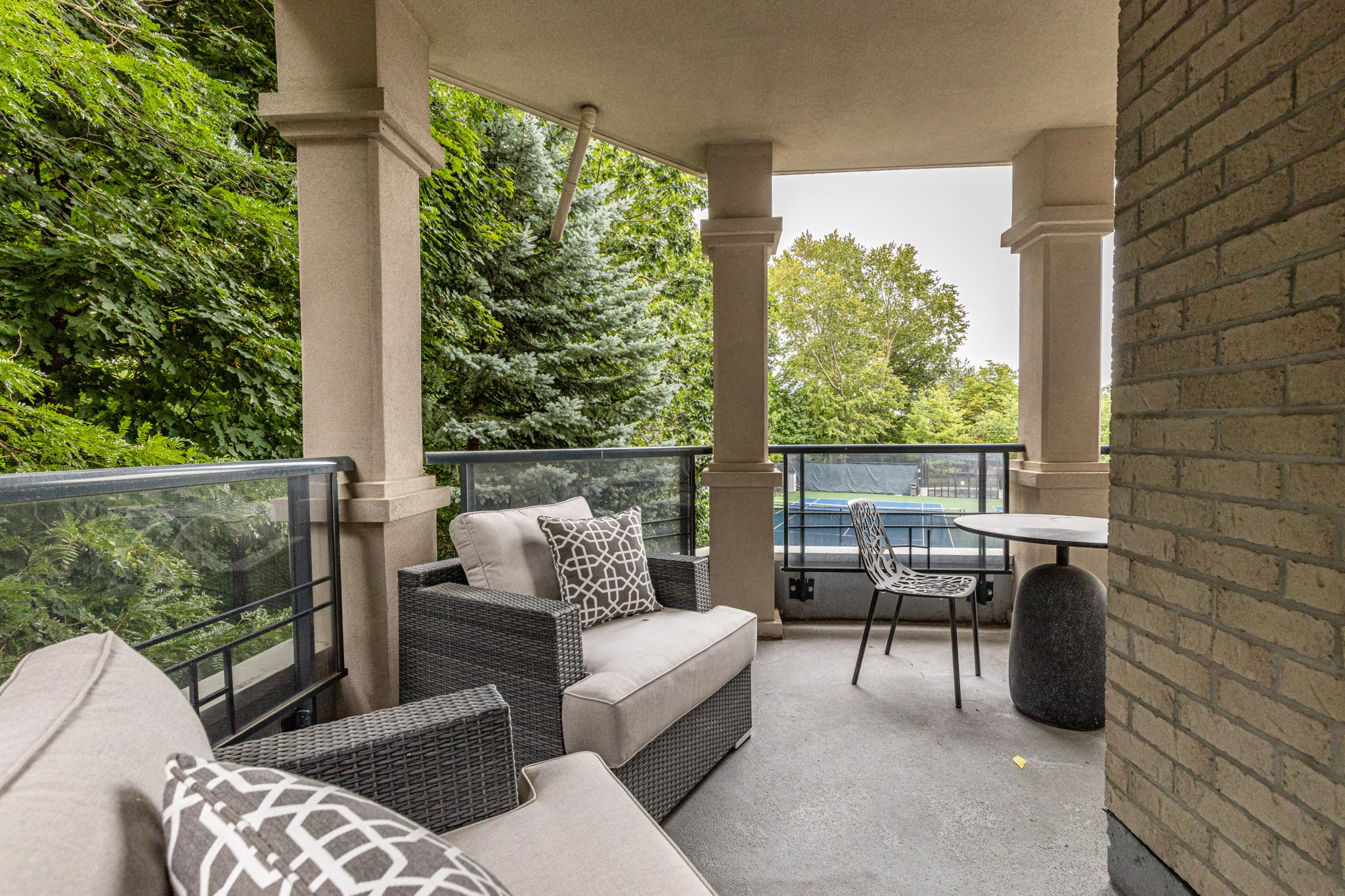 Toronto property showcase — delivered property photograph 32