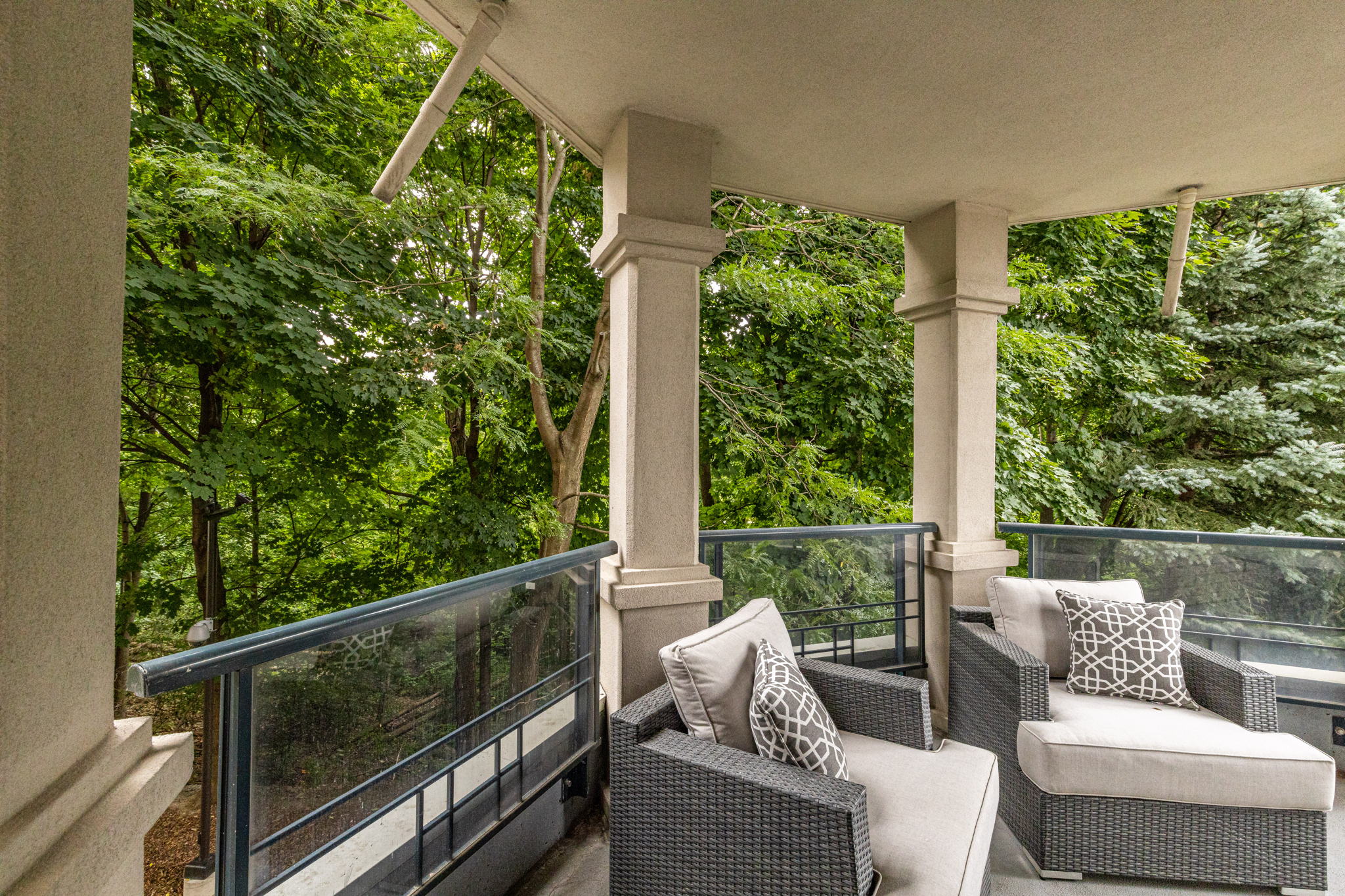 Toronto property showcase — delivered property photograph 37