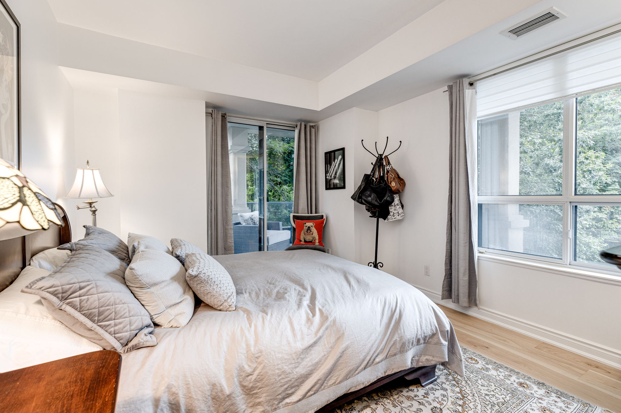 Toronto property showcase — delivered property photograph 25