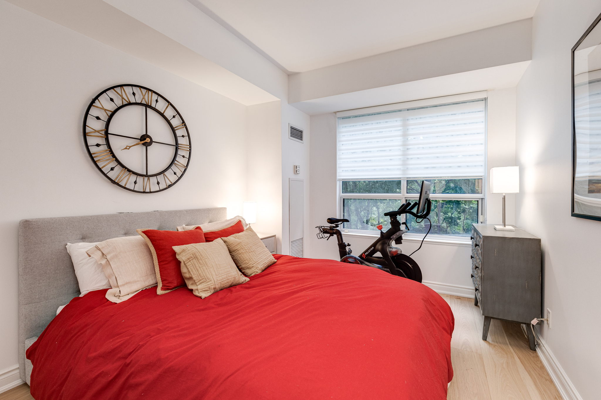 Toronto property showcase — delivered property photograph 20