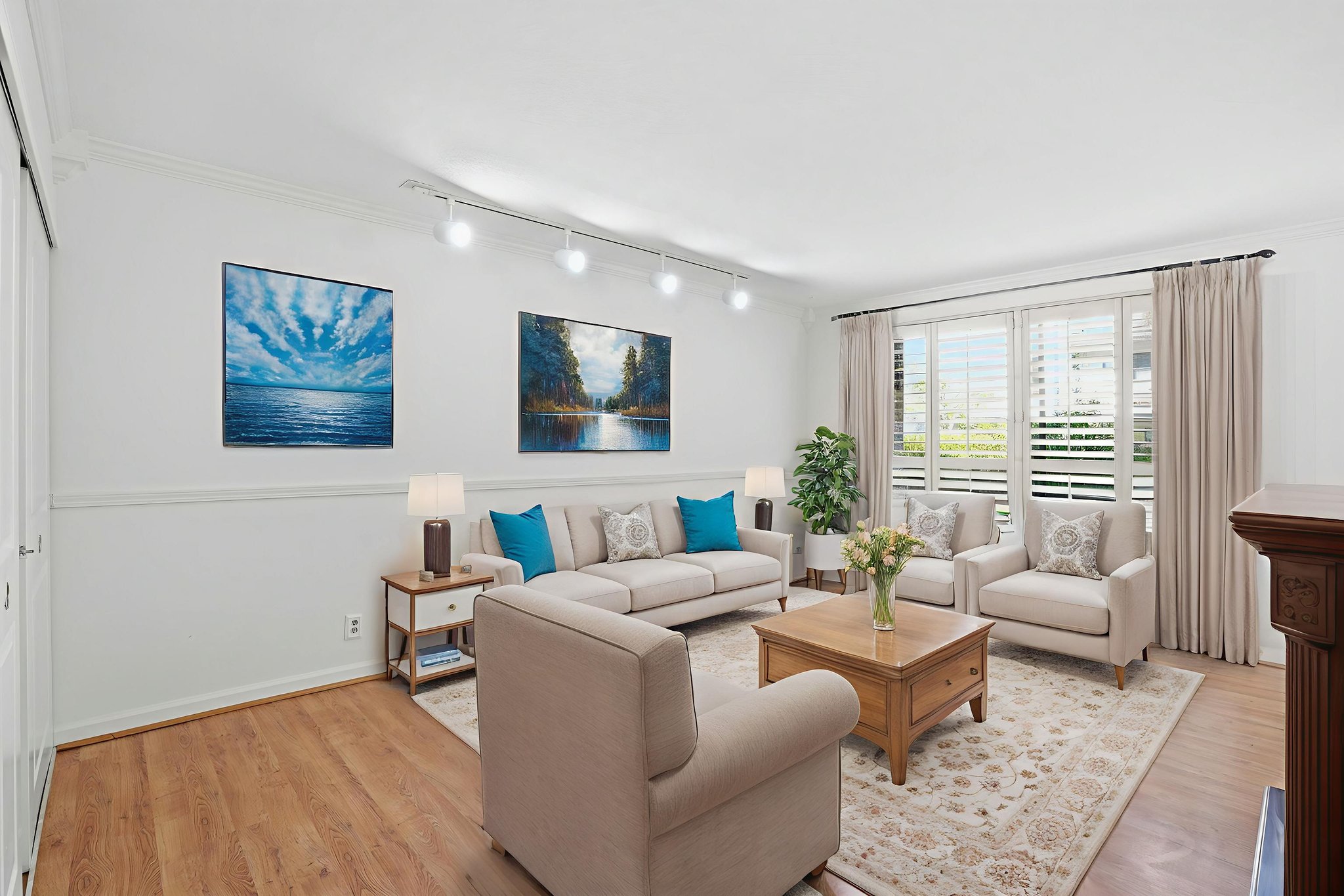 006_F8_2 Admiral Dr B276 virtually staged.jpeg