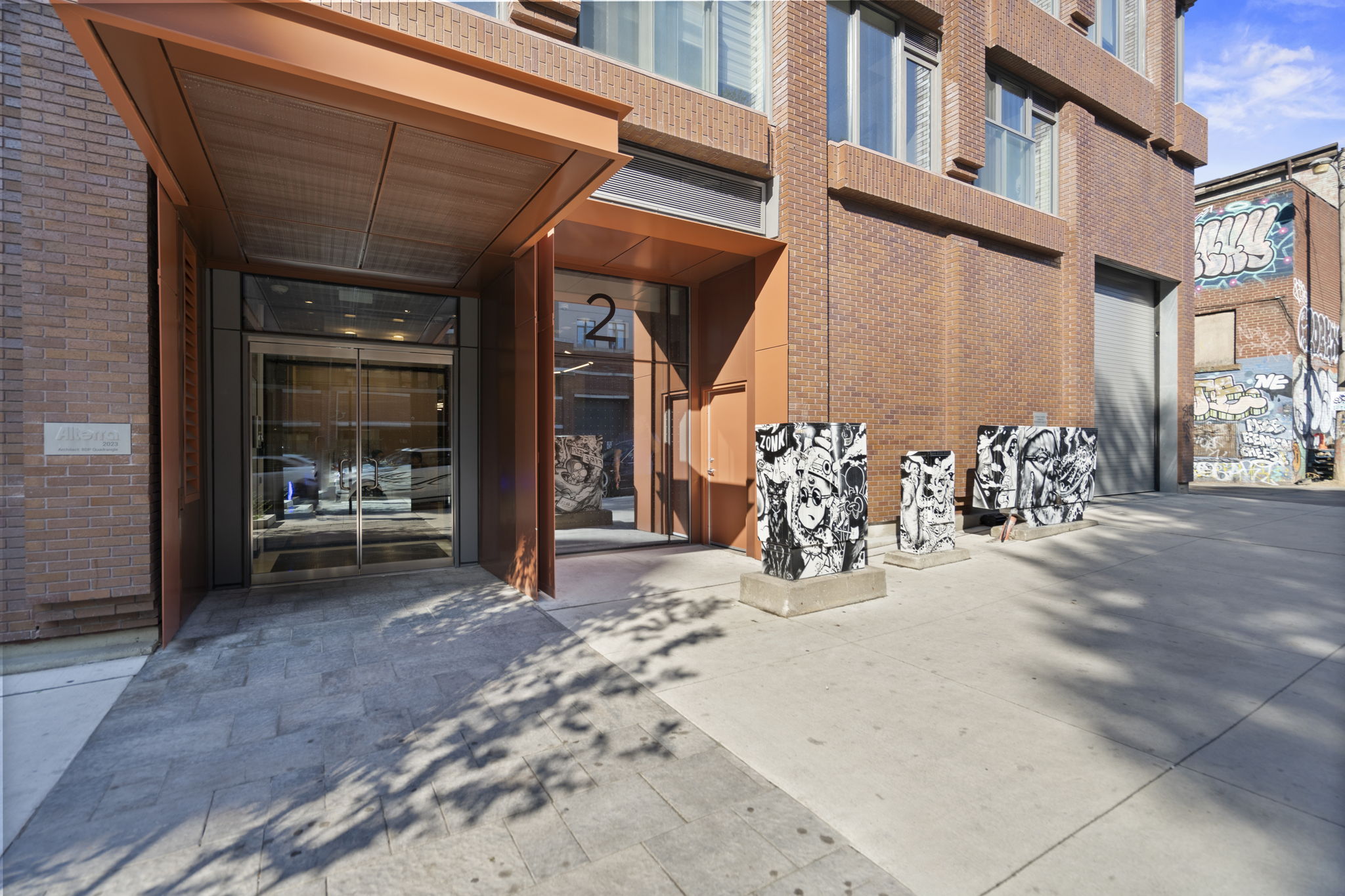 2 Augusta Ave 1301 Toronto, ON M5V 0T3
