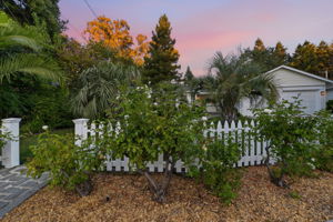 012_F8_TWILIGHT_2 Bradley Ct