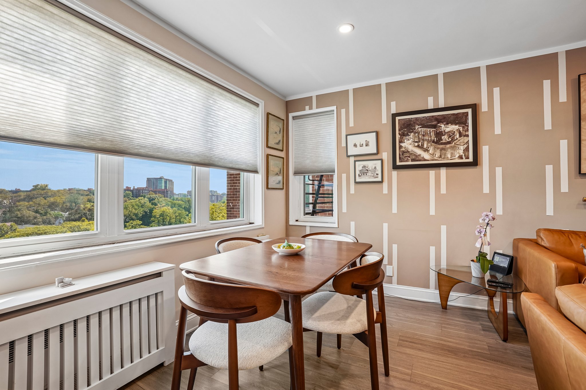 Bronxville Rd 5d-S0210-009.jpg