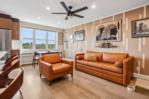 Bronxville Rd 5d-S0210-002.jpg
