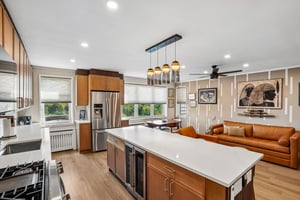 Bronxville Rd 5d-S0210-015.jpg