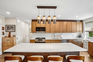 Bronxville Rd 5d-S0210-018.jpg