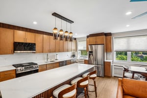 Bronxville Rd 5d-S0210-019.jpg