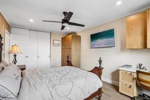 Bronxville Rd 5d-S0210-025.jpg