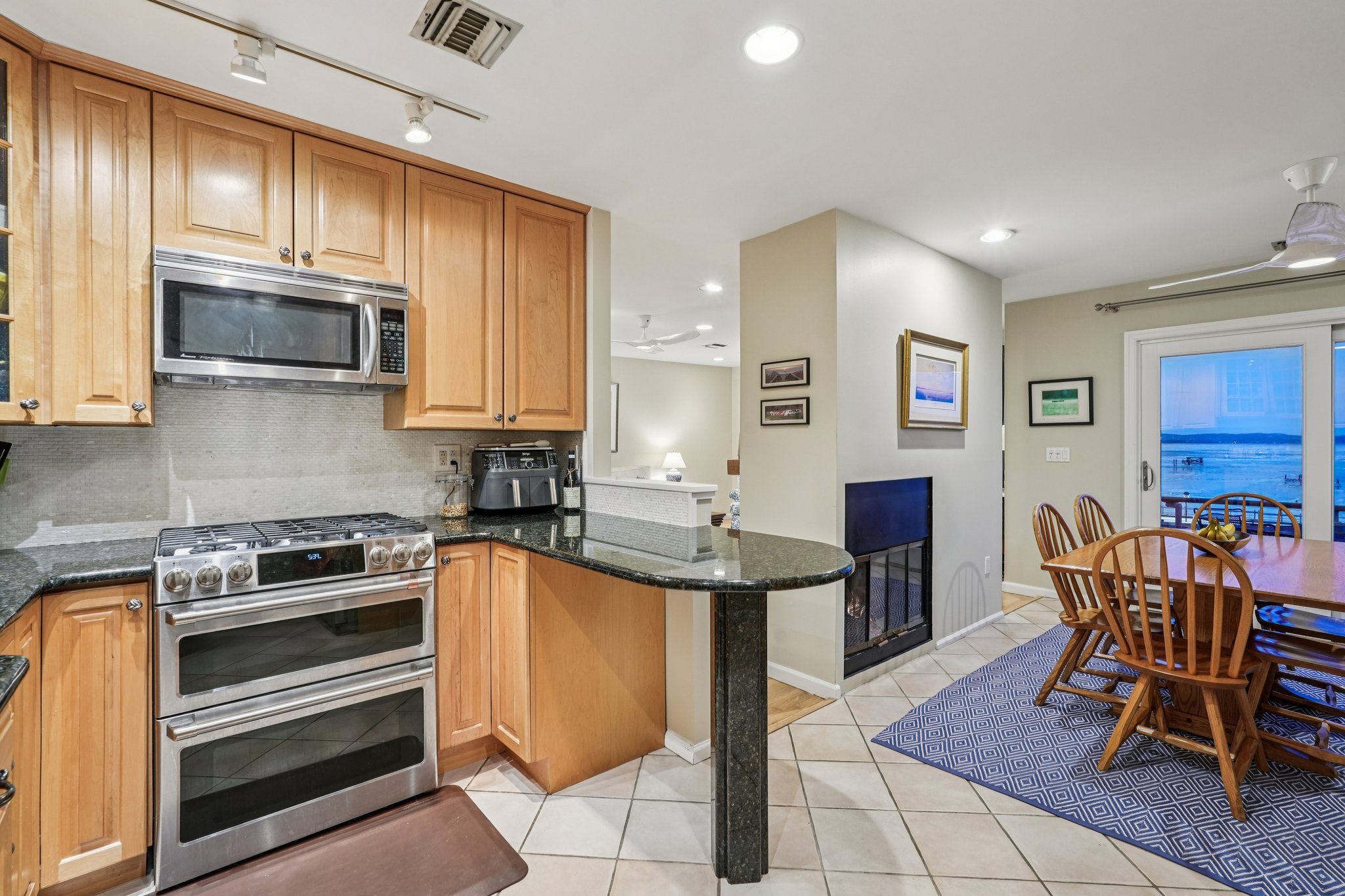 Burd St-S1302-021.jpg