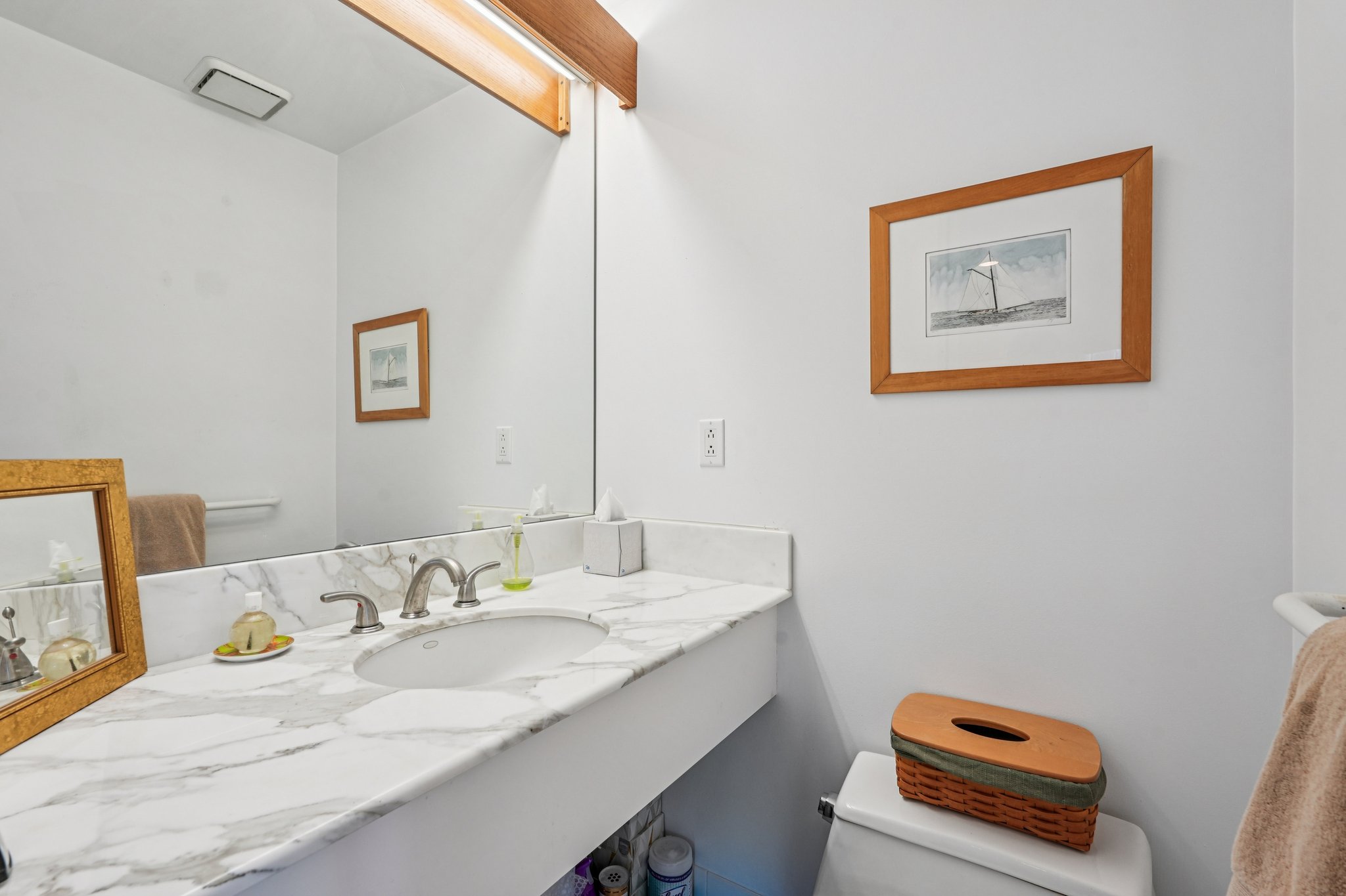 Burd St-S1302-040.jpg