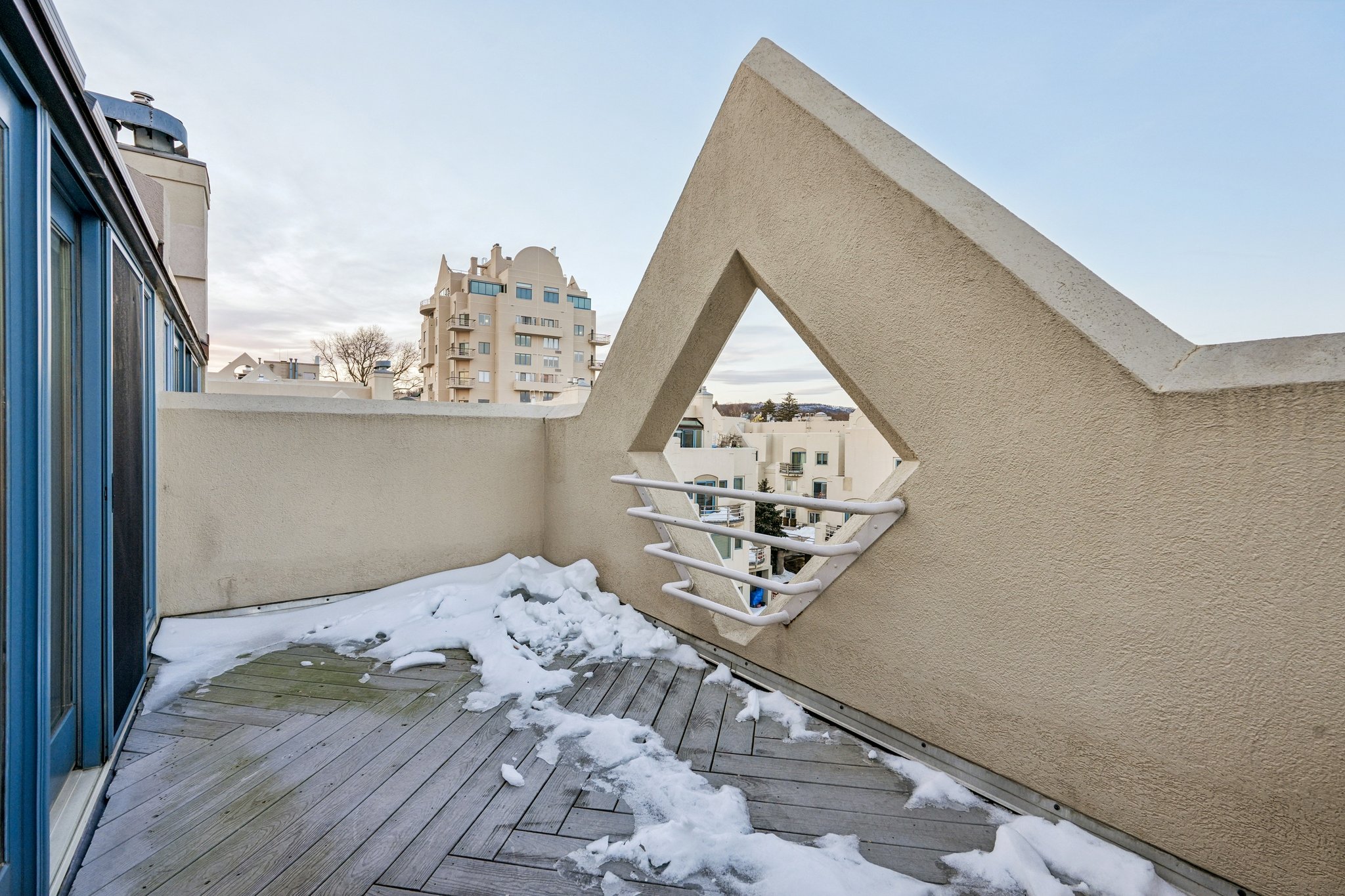 Burd St-S1302-050.jpg