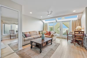 Burd St-S1302-003.jpg