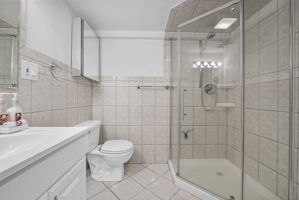  Photo 47