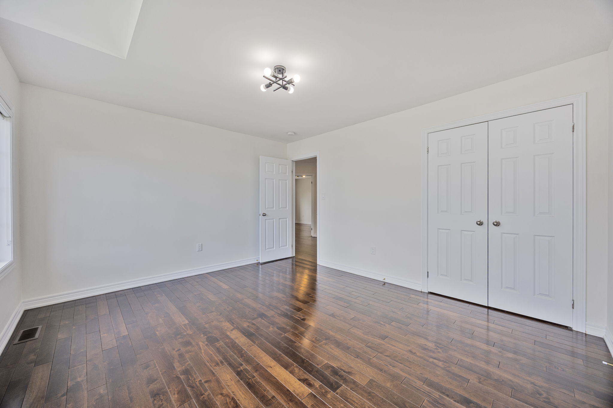 2 Copeland Crescent (48)