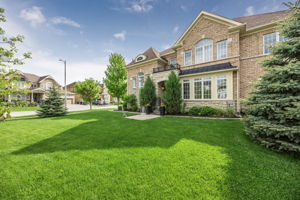 2 Copeland Crescent (1)