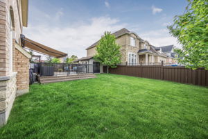 2 Copeland Crescent (88)